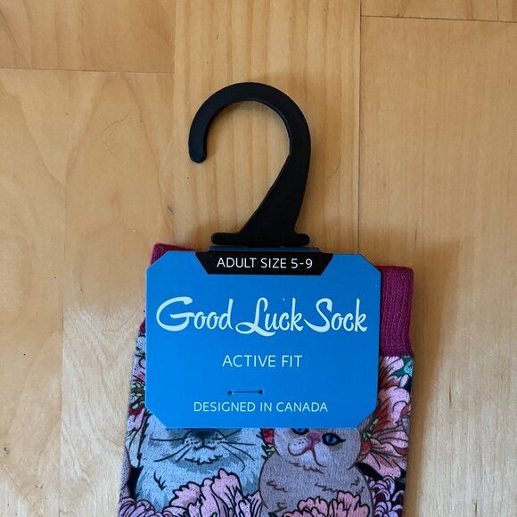 Good Luck Socks NWT Floral Cats Adult Size 5-9 - Picture 1 of 4